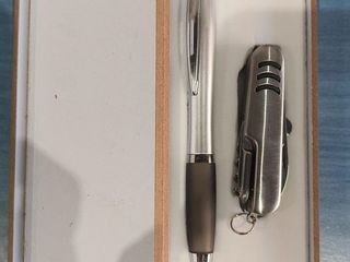 Set regalo (boligrafo+navaja)