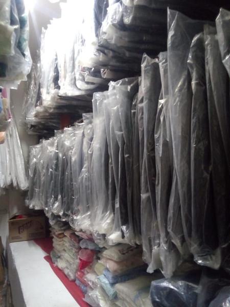 Camisas de niño de vestir la talla 1 a la 18 en blanco la mayoría y algo de color marcas varias,