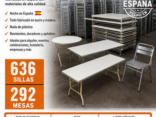 Stock Sillas y mesas