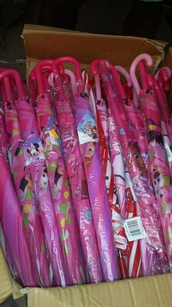 Liquidación paraguas de Disney - COMPRAR LOTES
