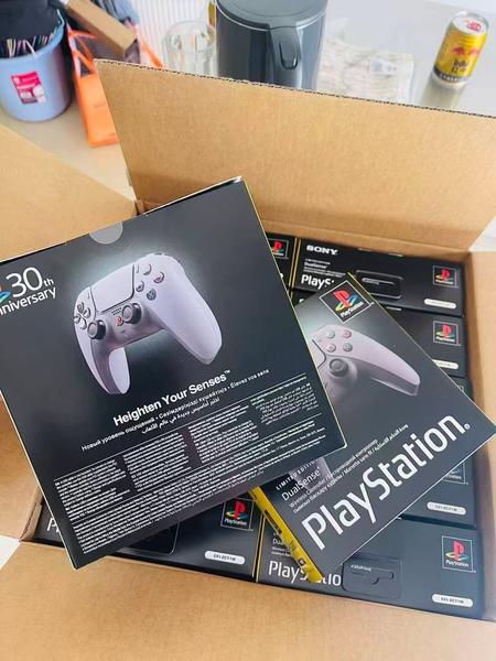 Mandos PS5 Edición Limitada 30.º Aniversario Edición Limitada – Elección del Coleccionista