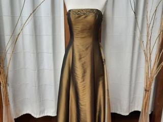 Lote 163 vestidos de fiesta/gala NUEVOS ...