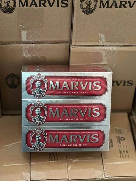 MARVIS Menta blanqueadora para fumadores | Pasta de dientes italiana con efecto ártico y menta fresc