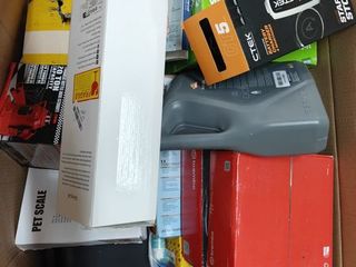 Caja de 32 devoluciones de amazon · recambios y taller de coche · 1.225 € de valor en amazon