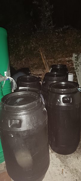 75 bidones 255l herméticos aptos para uso alimentario