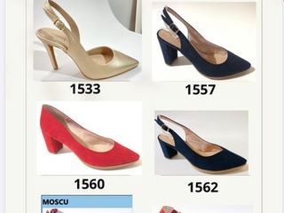 Lote de 9,350 pares de zapatos de mujer de daniela vega