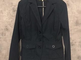 Lote de 1700 piezas de ropa de mujer, marca, nuevas y segunda mano